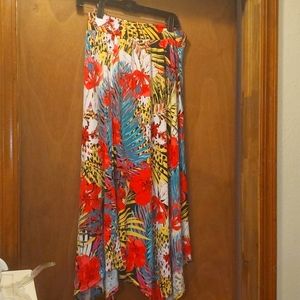 Avenue Size 14/16 Floral Skirt